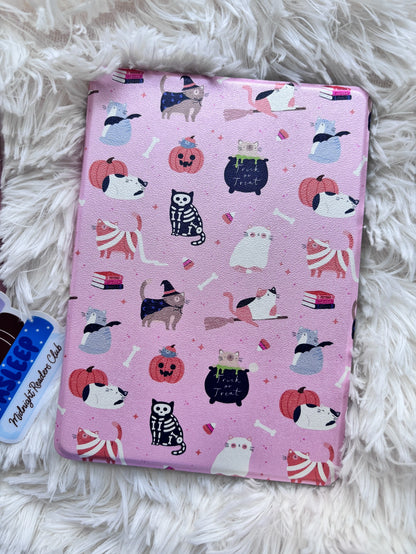 OOPS Halloween Cats Clear Back and Handstrap Kindle Case
