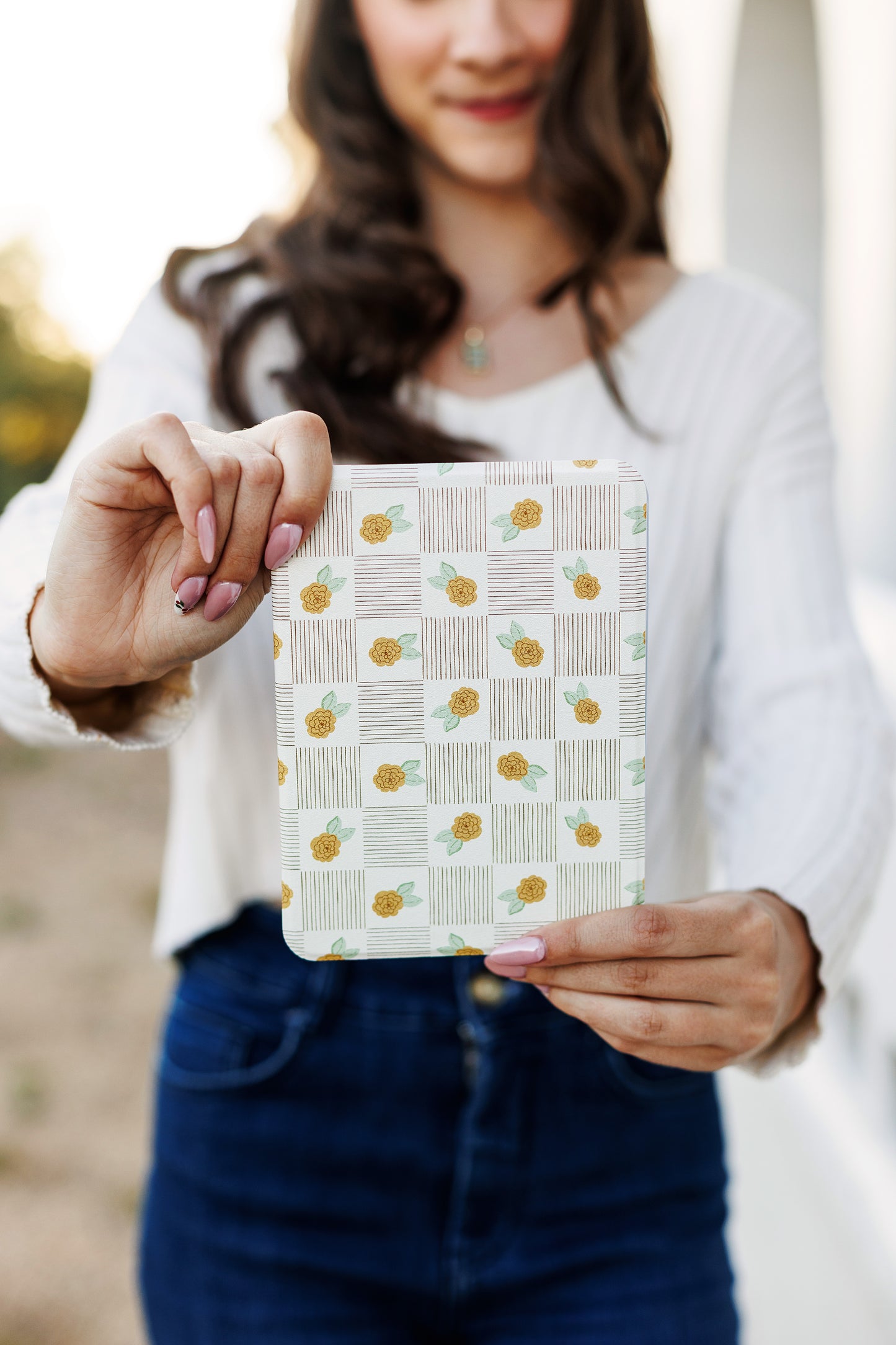 Checkered Blooms Kindle Case